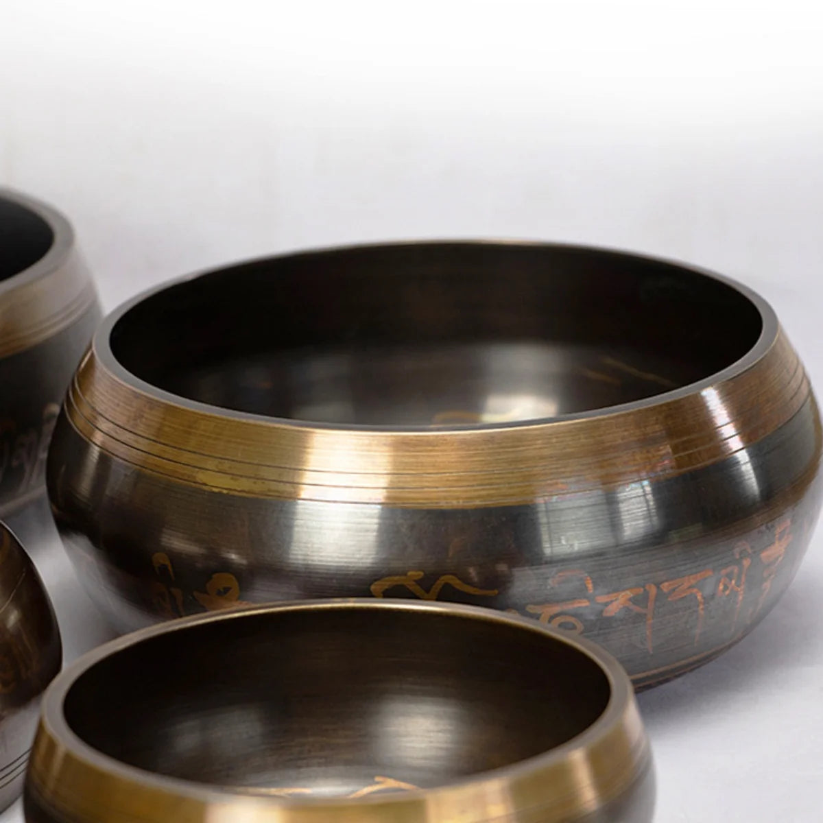 Tibetan Singing Bowl Set – 8.5–20CM Scripture Sound Bowl for Meditation, Yoga & Chakra Healing